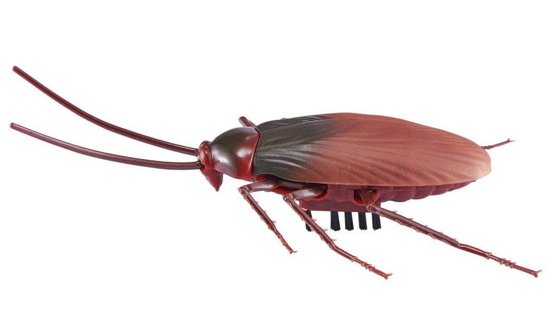 ABT Robo Alive Robotic Crawling Cockroach Realistic Movement Features & Colouration 5 ABT Robo Alive Robotic Crawling Cockroach Realistic Movement Features & Colouration