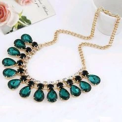AliExpress Elegant Green Crystal Studs Pendant Gold Fashion Ladies Necklace
